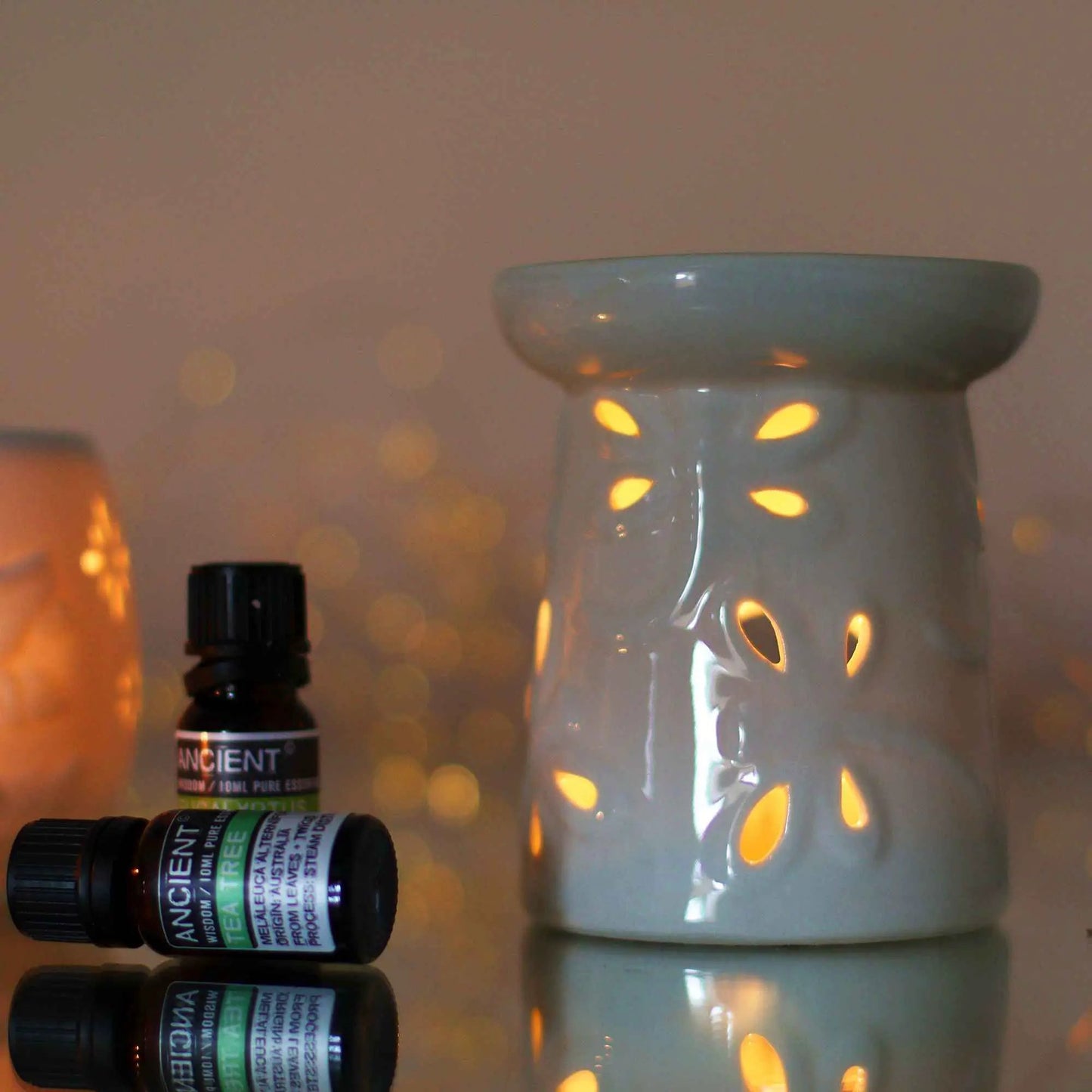 Classic White Oil Burner - Dragonfly Design for Aromatherapy - Everyday Bargainz
