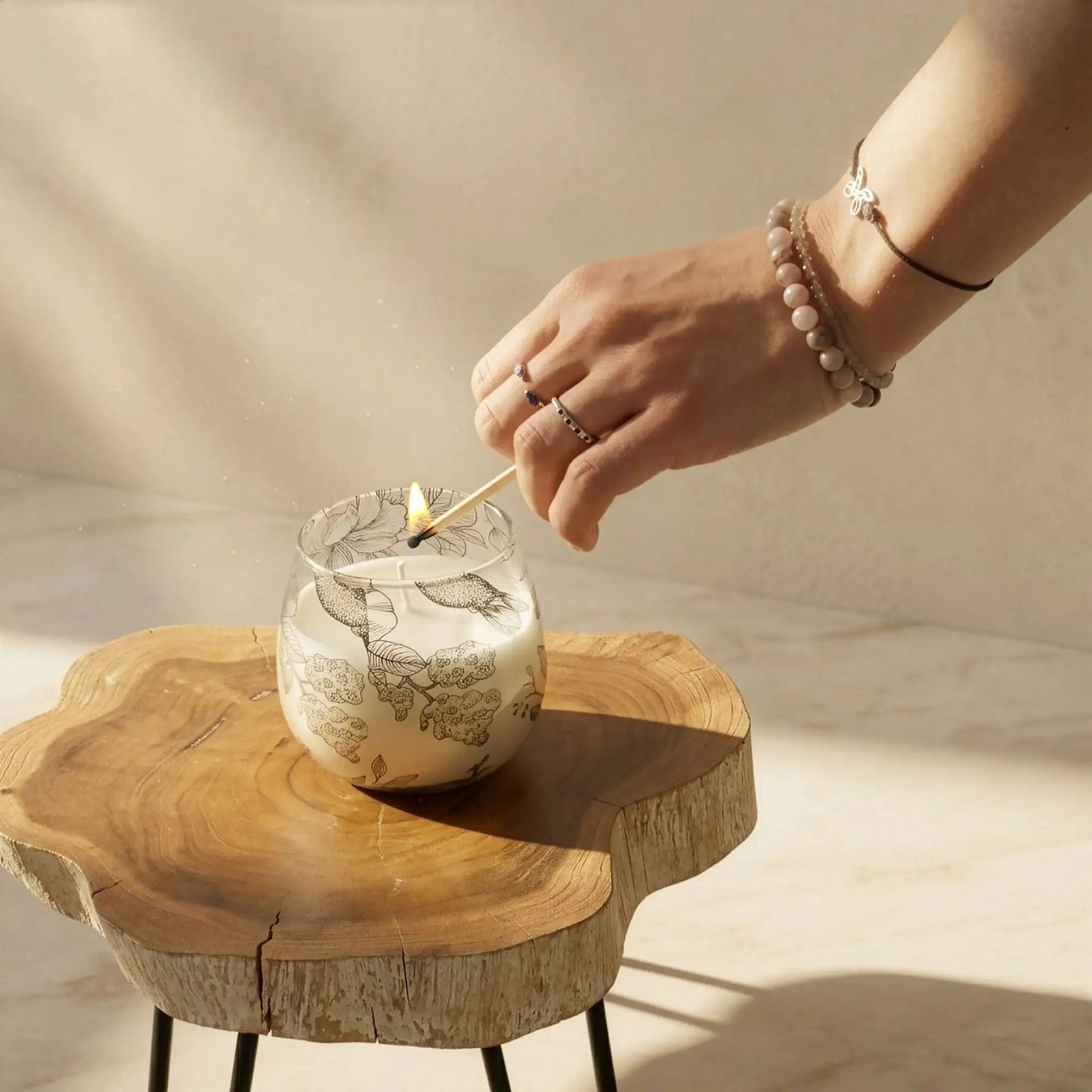 AW Dropship UK Small Glass Jar Candles - Drawn by Flame - Glass Jar Candles