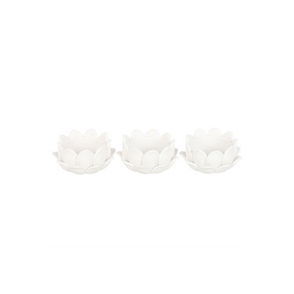 N/A Set of 3 White Lotus Flower Tealight Holders -