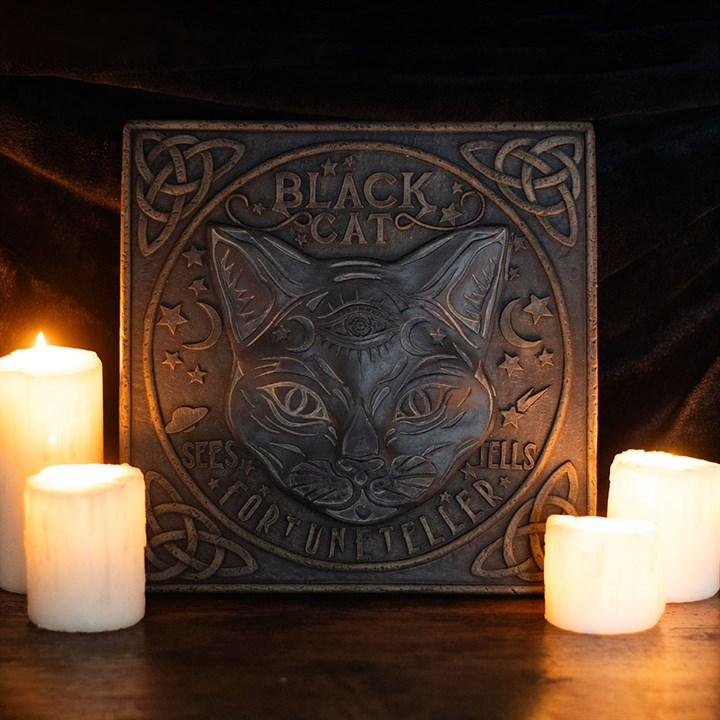 Enchanting Black Cat Garden Decor - Mystical Stepping Stone for Your Home