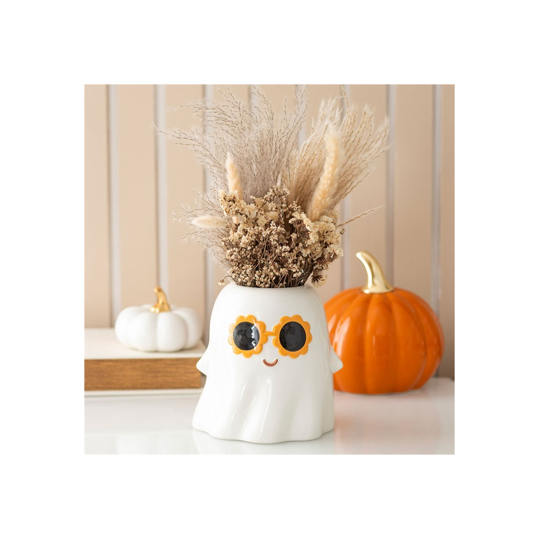 Groovy Ghost Vase: Your Spooktacular Home Decor Essential