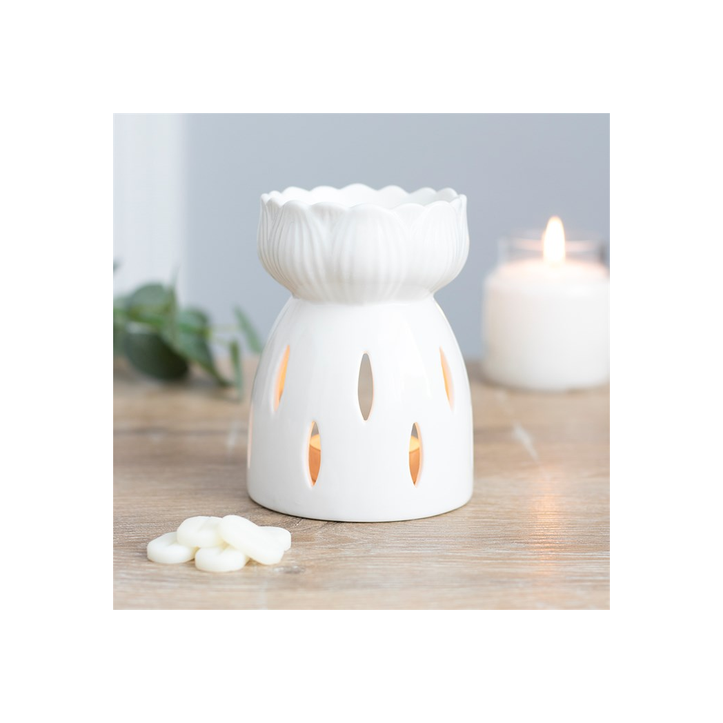 N/A White Gloss Lotus Flower Oil Burner -