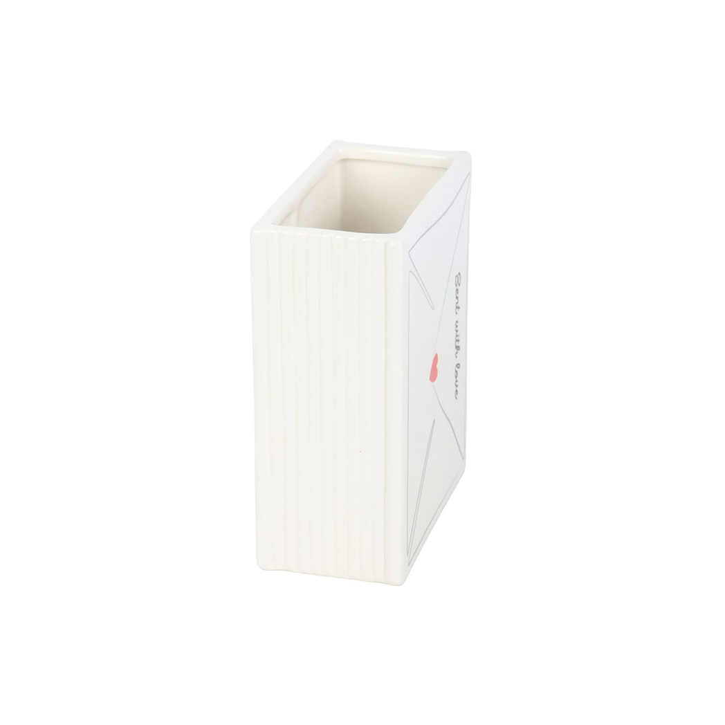 Love Letter Vase – A Heartfelt Touch to Your Valentine's Day Decor