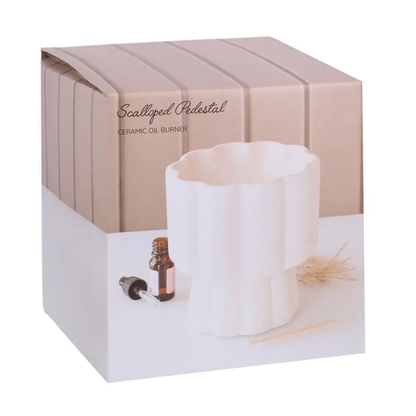 N/A Scalloped Pedestal Oil Burner -