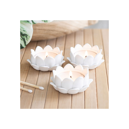 N/A Set of 3 White Lotus Flower Tealight Holders -