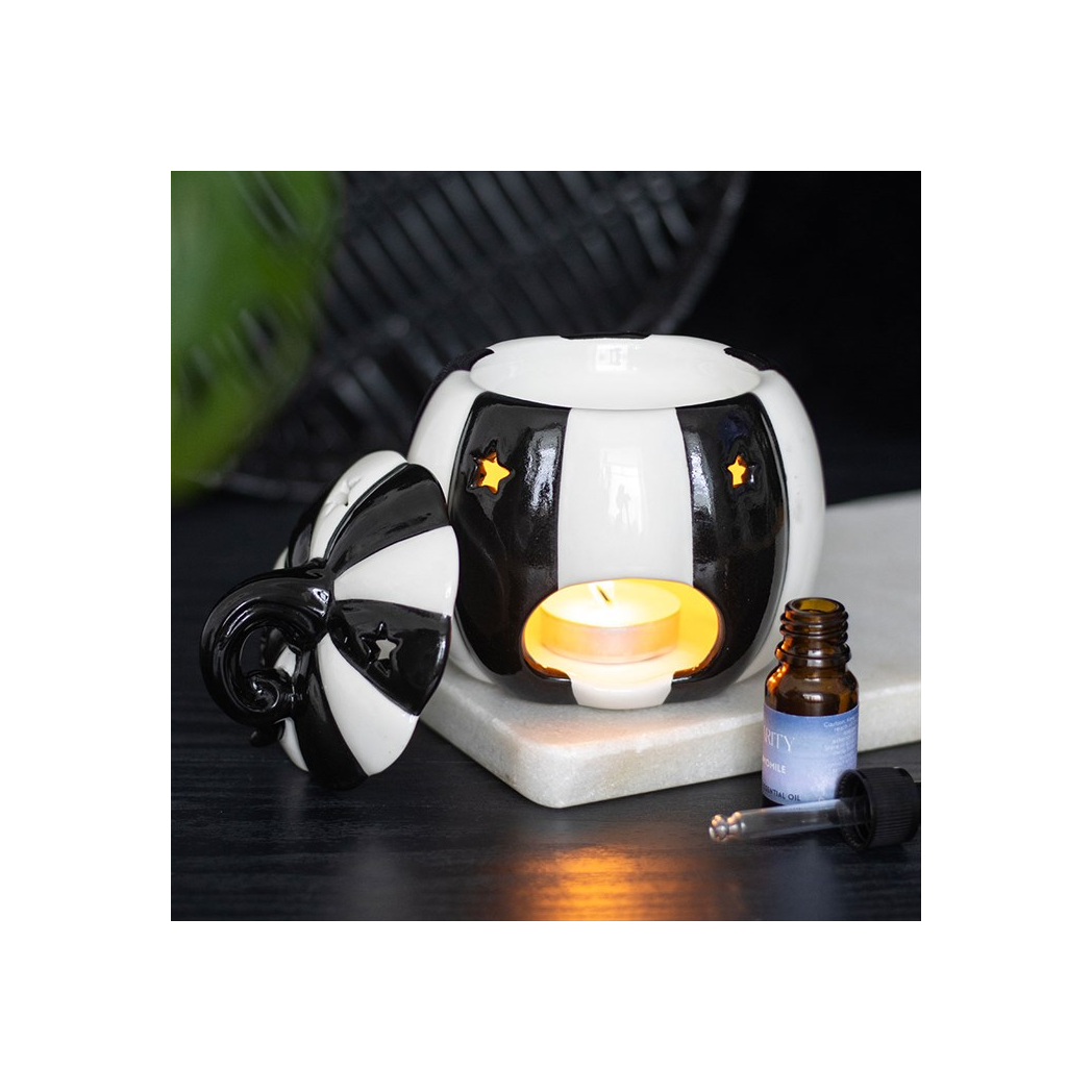 N/A Black and White Striped Pumpkin Oil Burner -