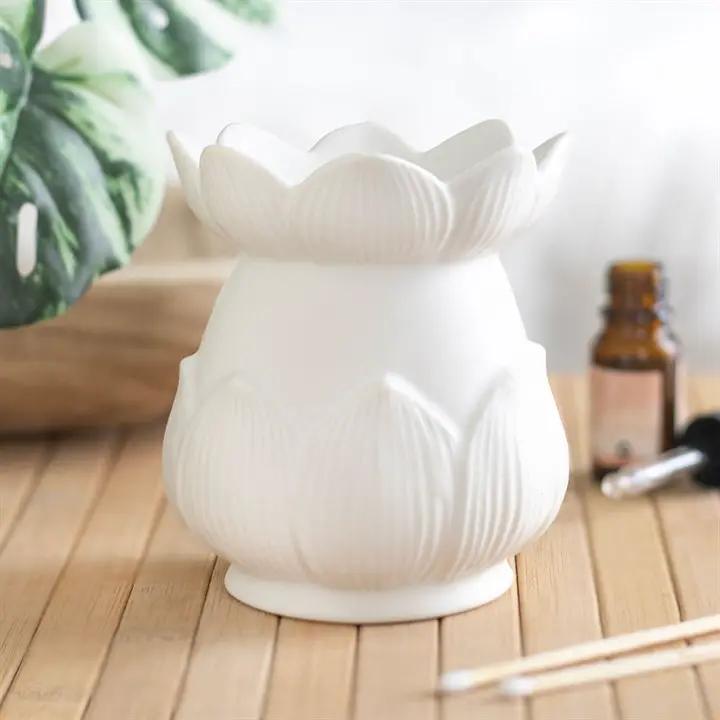 N/A White Lotus Flower Oil Burner -