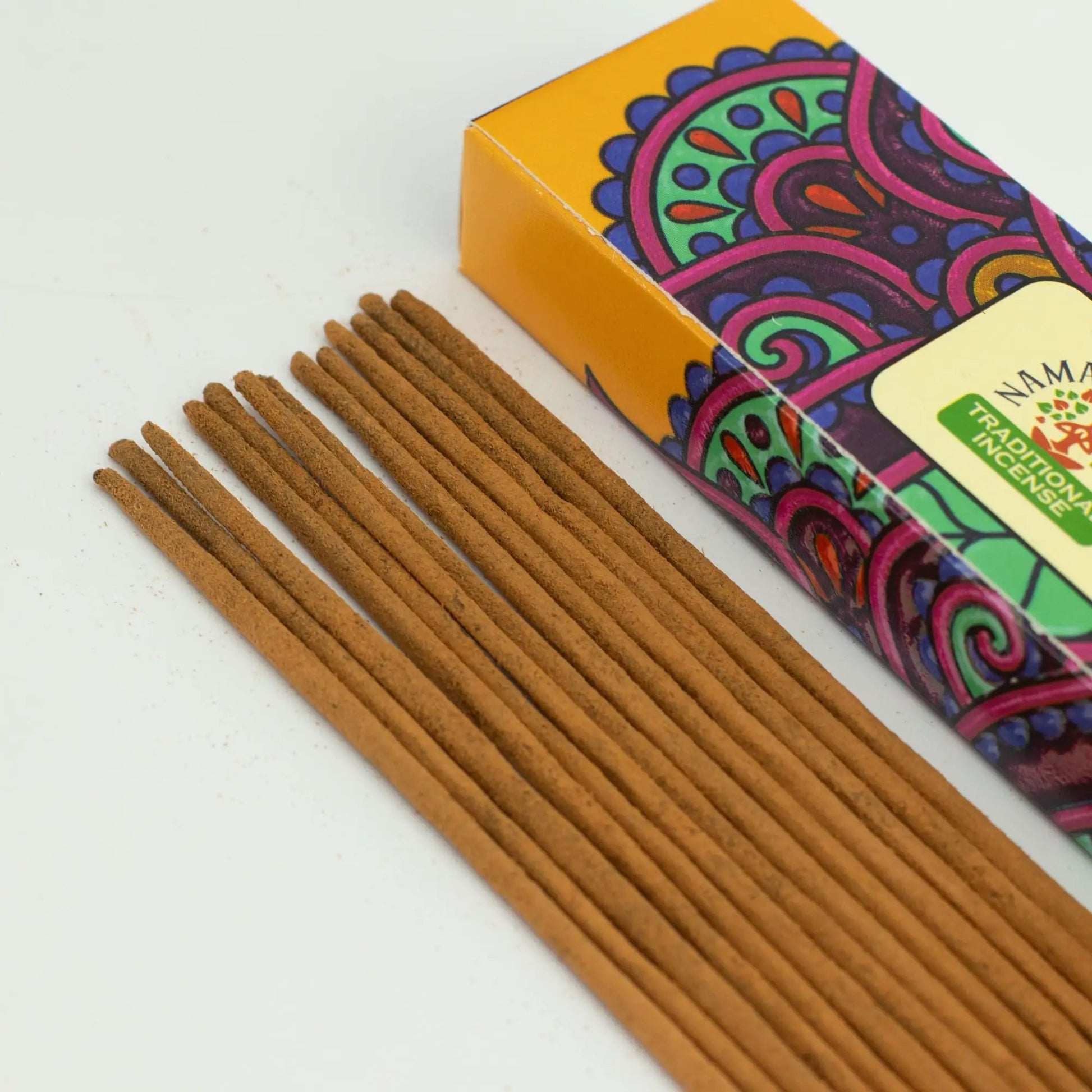 AW Dropship UK Namaste Mandala Masala Incense - Palo Santo with Sandalwood - Natural Namaste Masala Incense Sticks
