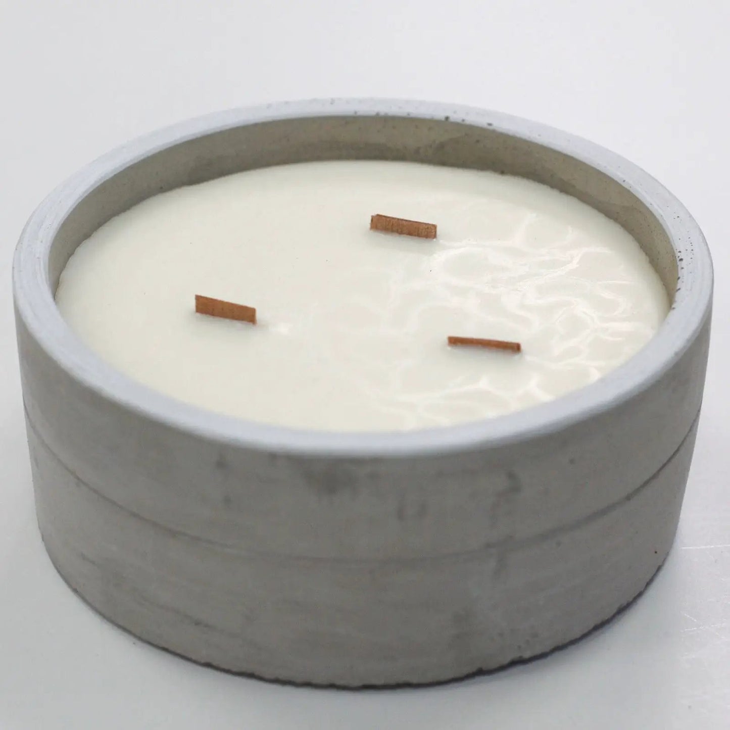 Large Round - Crushed Vanilla & Orange by AW Dropship UK