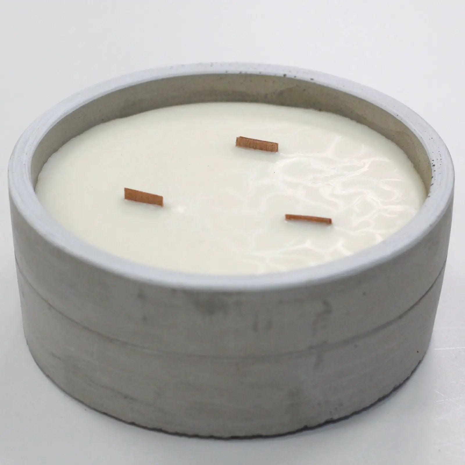 Large Round - Crushed Vanilla & Orange by AW Dropship UK