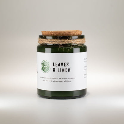 Greenman Woodwick Soy Candle - Leaves & Linen for a Cozy Atmosphere