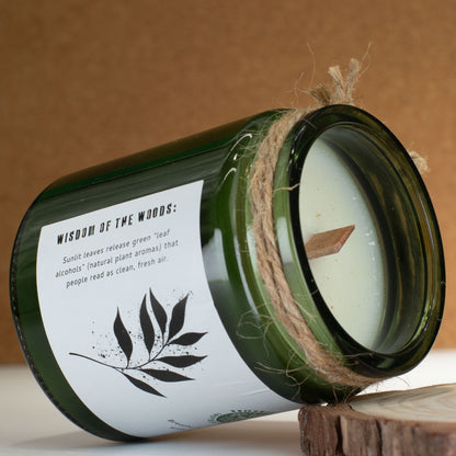 Greenman Woodwick Soy Candle - Leaves & Linen for a Cozy Atmosphere