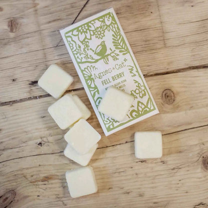 Agnes and Cat Fell Berry Natural Soy Wax Melts Box of 8 - Everyday Bargainz