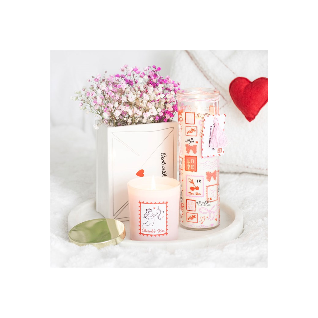 Love Letter Vase – A Heartfelt Touch to Your Valentine's Day Decor