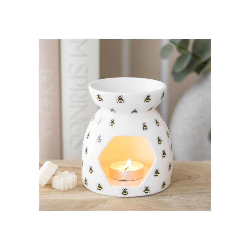 N/A All Over Bee Print Oil Burner -