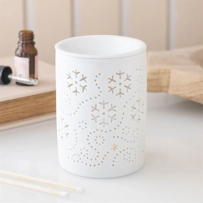 N/A White Snowflake Cut Out Oil Burner and Wax Warmer -