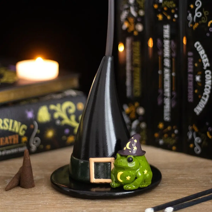 N/A Magic Toad and Witch Hat Incense Cone Holder -