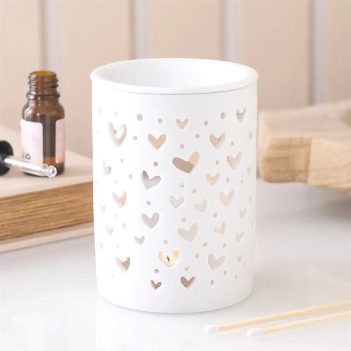 N/A White Heart Cut Out Oil Burner and Wax Warmer -